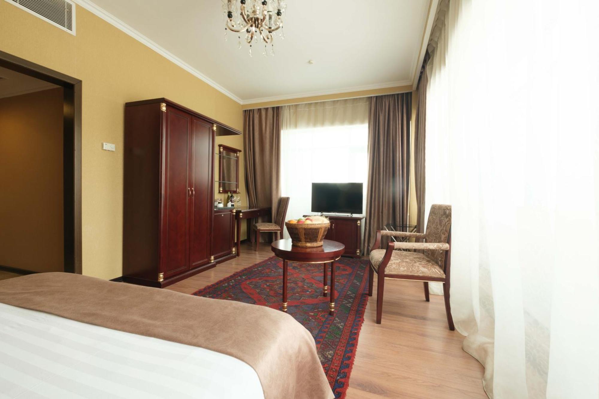 Reikartz Park Astana Ex-Royal Park Hotel & Spa Exteriér fotografie